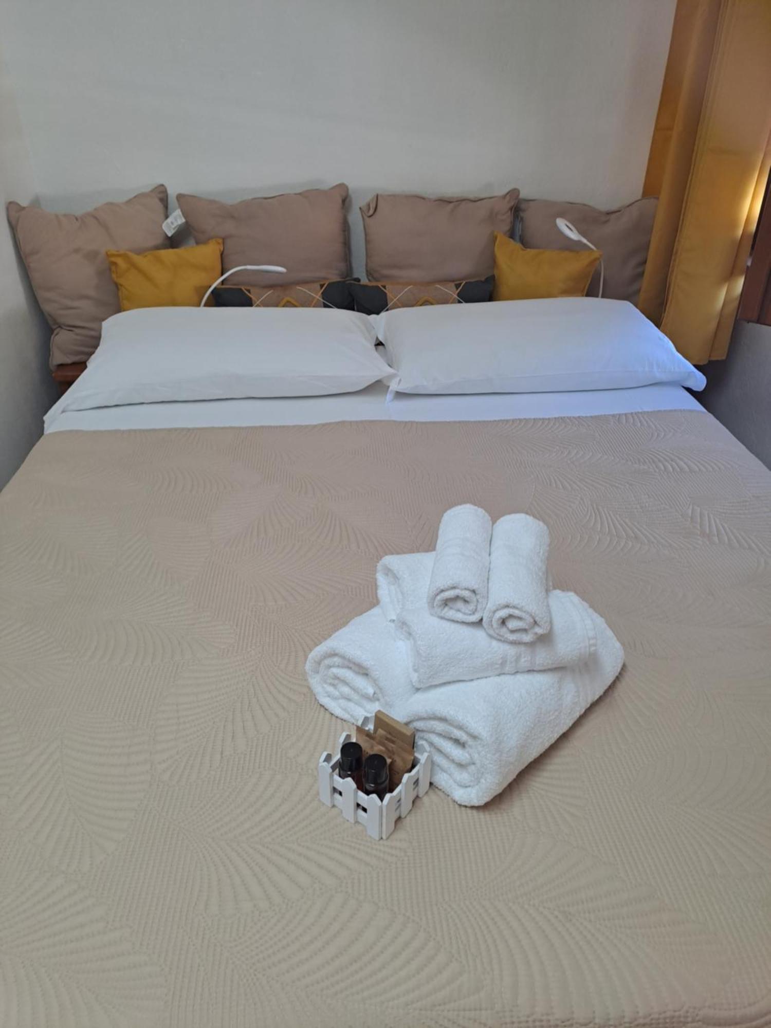 Hotel Soleo กวาร์ตู ซานเตเลนา ภายนอก รูปภาพ