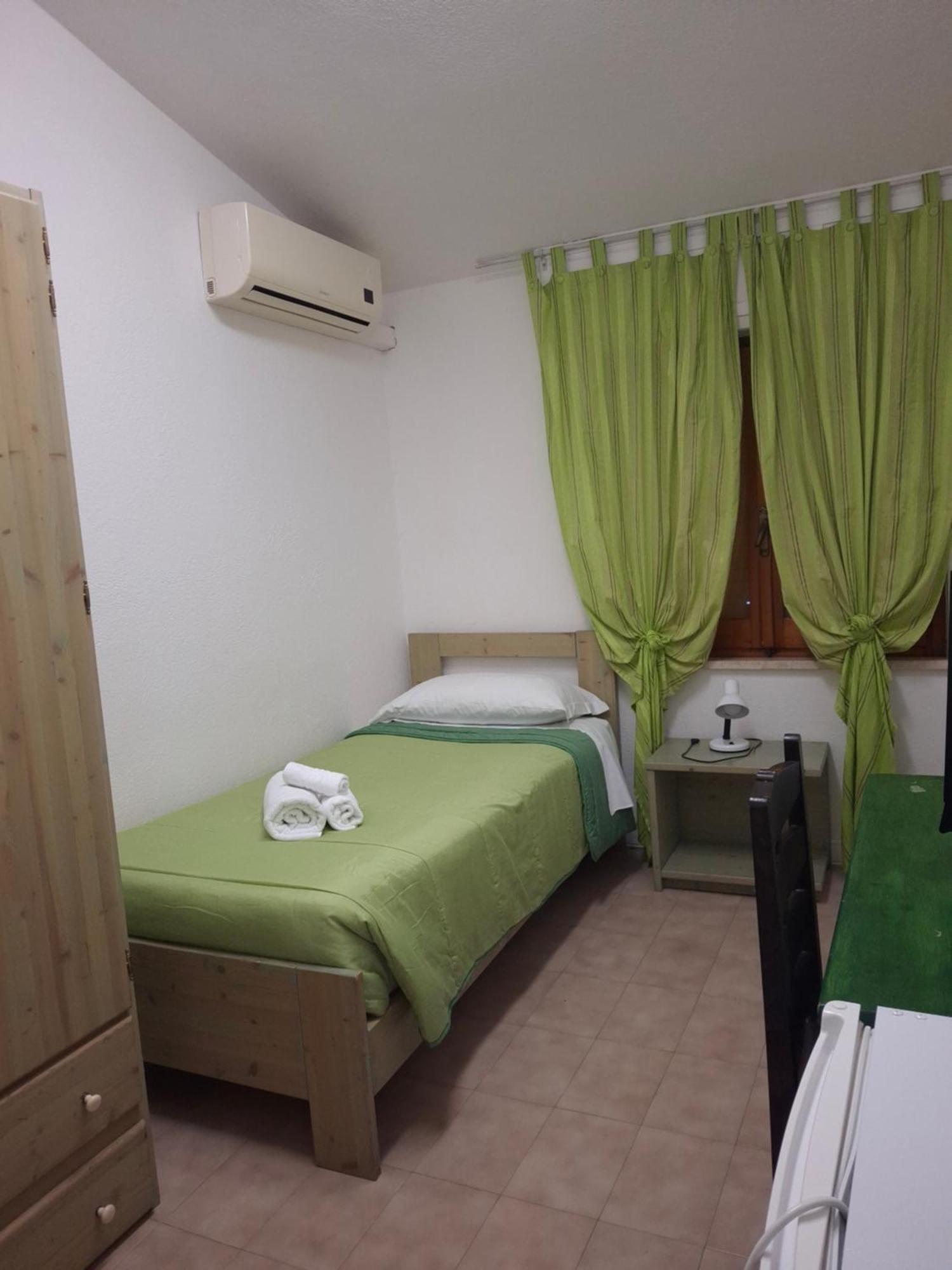 Hotel Soleo กวาร์ตู ซานเตเลนา ภายนอก รูปภาพ